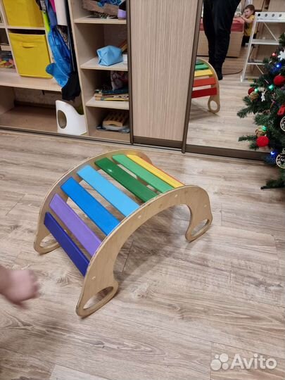 Детская развивающая горка качалка