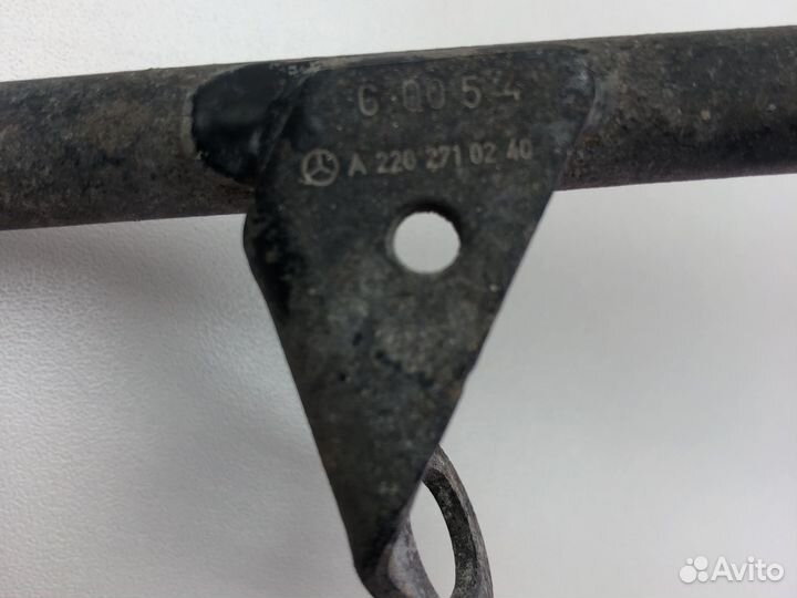 Трубка масленого щупа Мерседес 2202710240