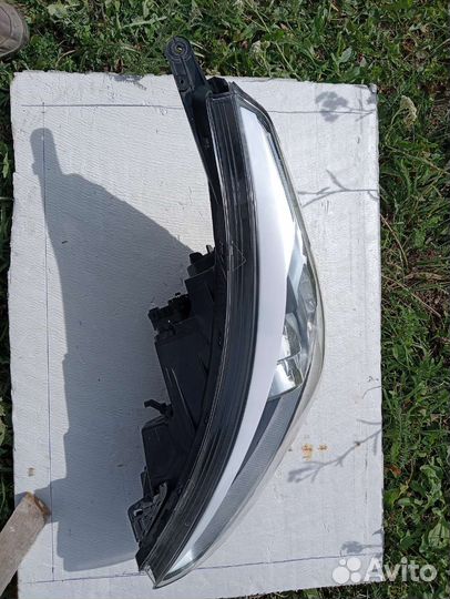 Hyundai solaris фара