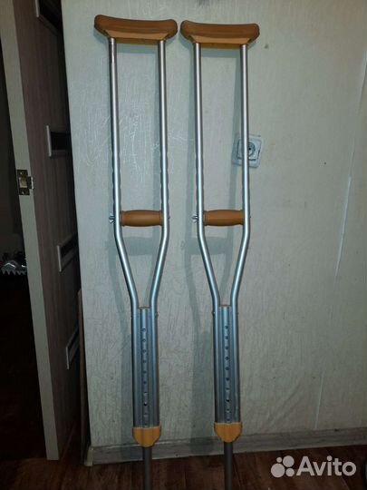Костыли подмышечные взрослые
