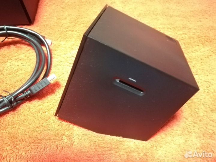 Беспроводной медиаплеер Boxee Box dsm 380