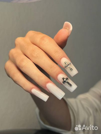 Маникюр наращивание ногтей