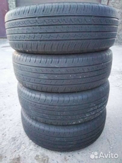 Dunlop Grandtrek ST30 225/65 R17