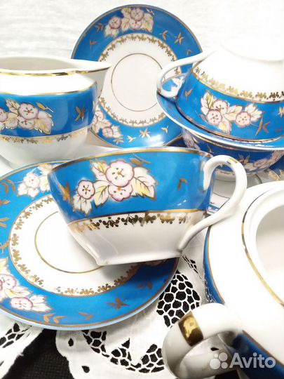 Часть чайного сервиза