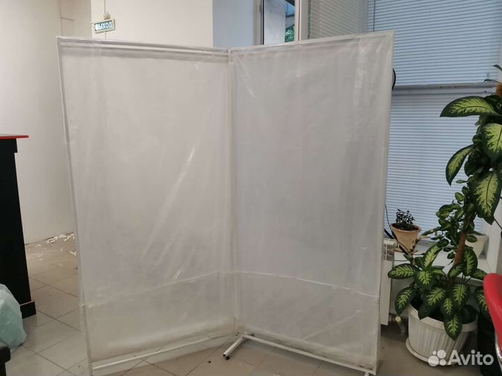 Ширма медицинская