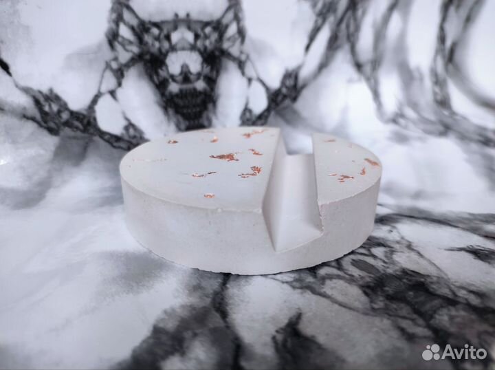 Подставка для телефона из гипса