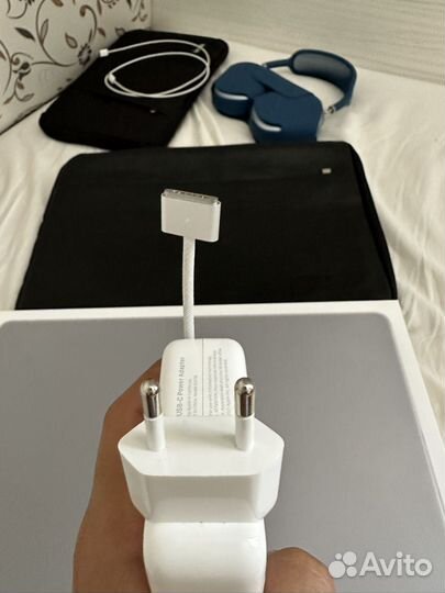 Macbook pro 14 m1 pro 512Gb