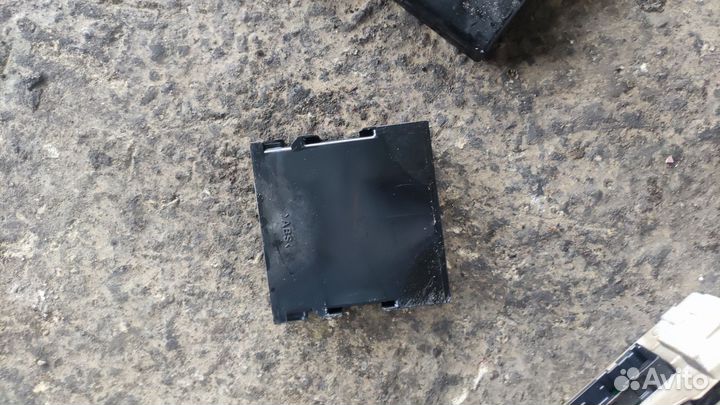 Блок управления парктрониками на Тойоту рав 4 XA50