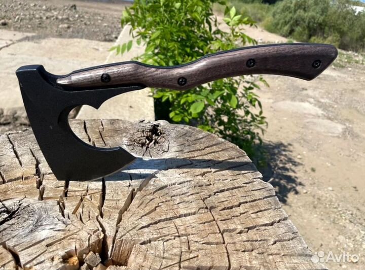 Топор цельнометаллический