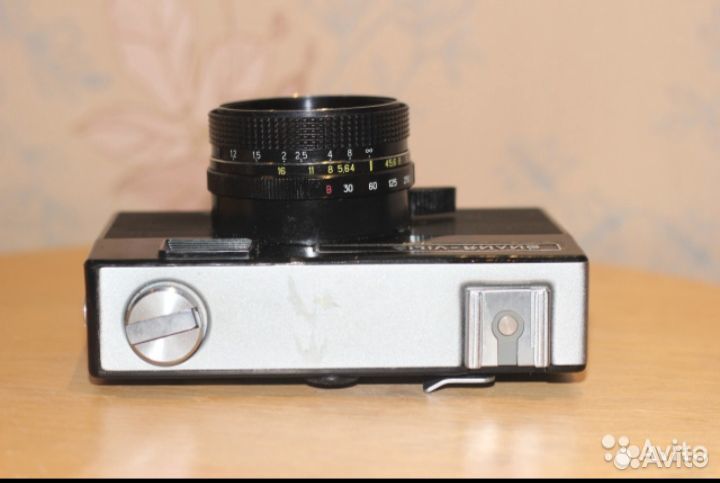 Плёночный фотоаппарат 