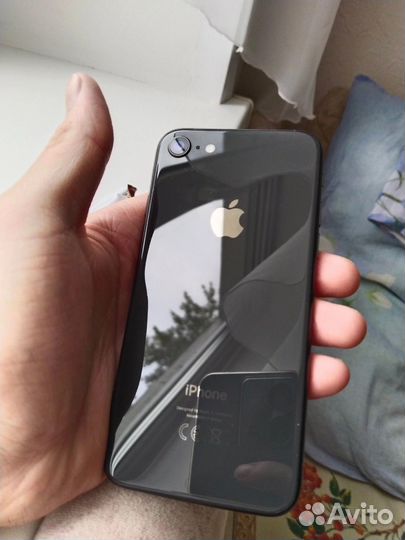iPhone 8 64 гб