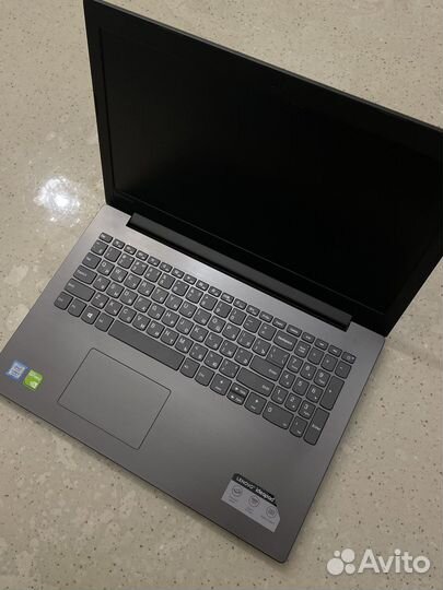 Ноутбук lenovo
