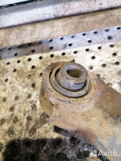 Рычаг задний правый Hyundai ix35