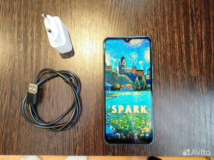 TECNO Spark 8C, 4/64 ГБ