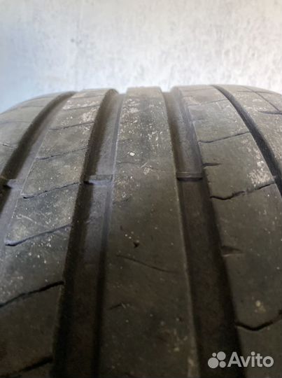 Pirelli P Zero Sports CAR 325/30 R23 109Y