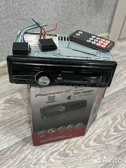 Автомагнитола Pioneer с Bluetooth