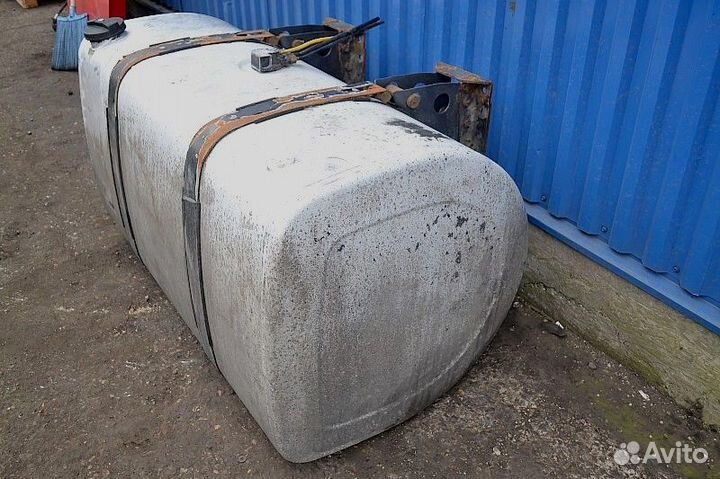 Топливный бак volvo FH16 (01.93)