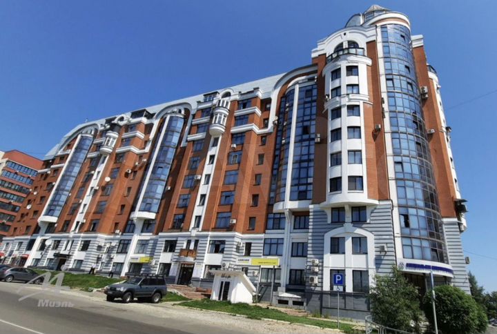 2-к. квартира, 79 м², 4/12 эт.