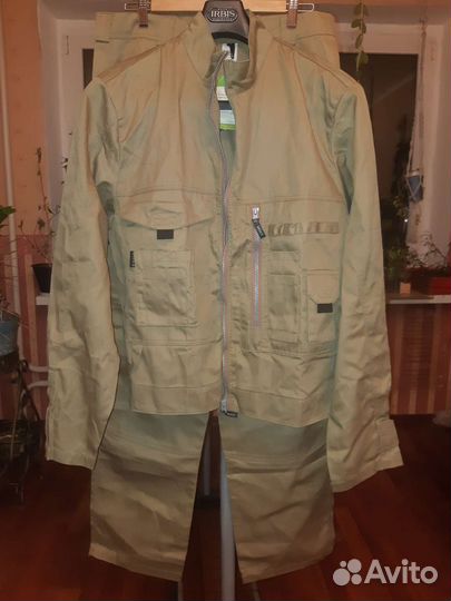 Спецодежда: куртка, брюки. Доставка