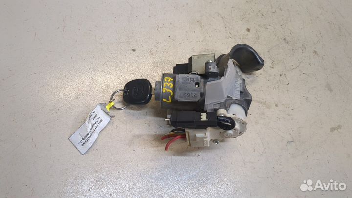 Замок зажигания Toyota Sienna 3, 2011