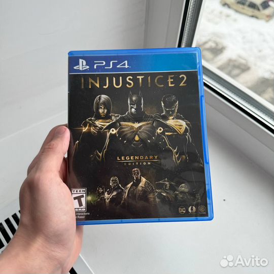 Игра / Диск для Ps4 / Ps5 Injustice 2