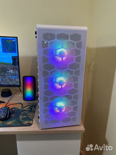 Мощный Игровой пк RX с монитором: Mistral Z4С