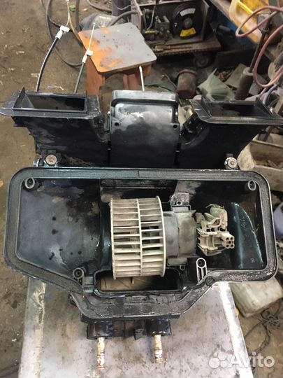 Запчасти на opel vectra a