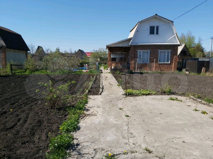 Дача 50 м² на участке 9 сот.