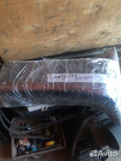 Запчасть передний левый Isuzu