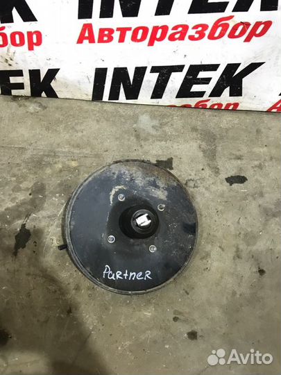 Вакуумный усилитель Peugeot Partner