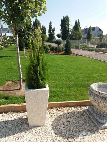 Вазон для цветов