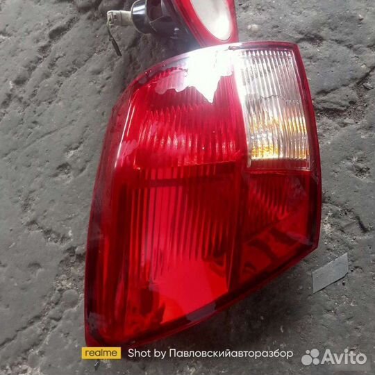 Фонарь Nissan Qashqai+2 J10