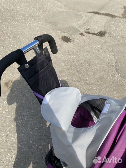 Трехколёсный велосипед с ручкой