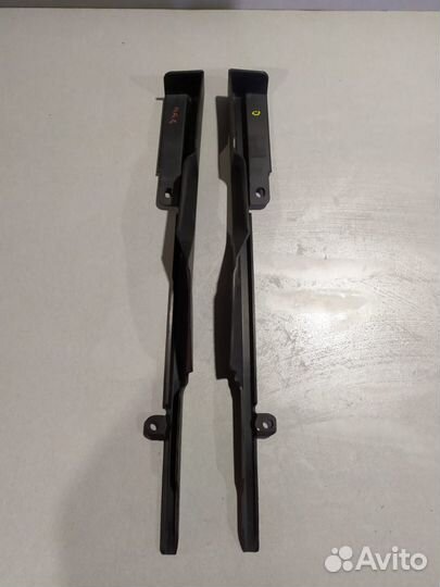 Накладки передних крыльев Nissan Qashqai 2008г