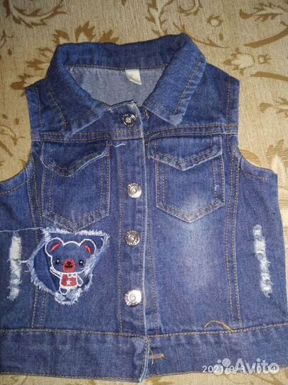 В отличном состоянии джинсовая жилетка 92-98