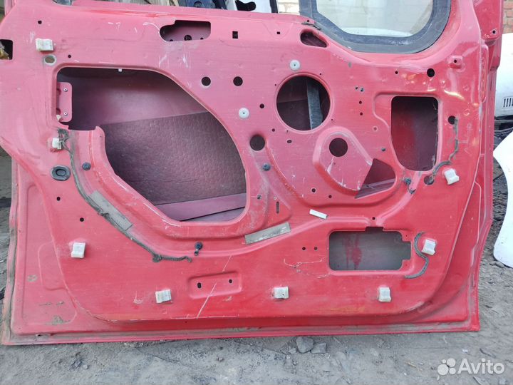 Дверь передняя левая Форд Коннект 1, 02-13г
