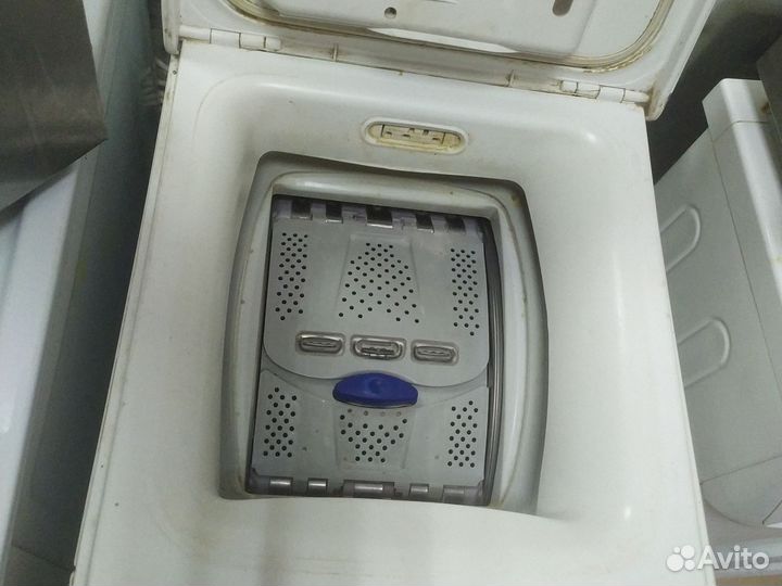 Стиральная машина с вертикальной загрузкой