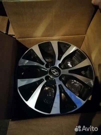 Диски на hyundai solaris литые