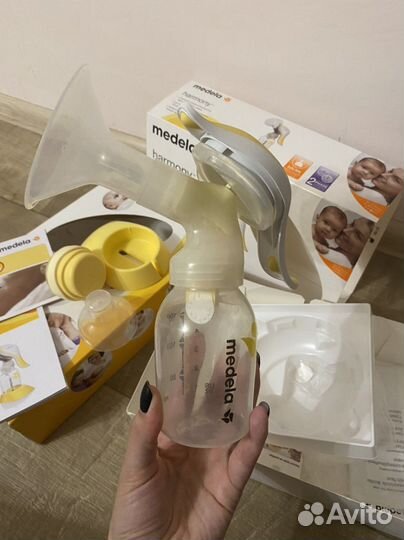Молокоотсос medela ручной