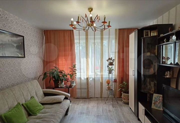 3-к. квартира, 65 м², 3/9 эт.