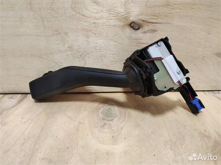 Переключатель стеклоочистителей Vw Golf 5