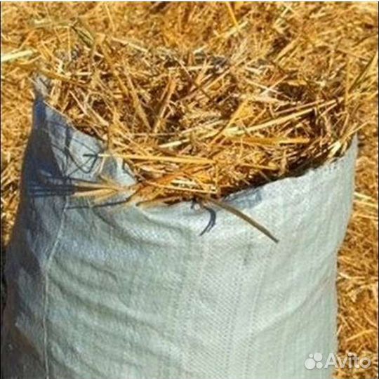 Солома, сено в мешках
