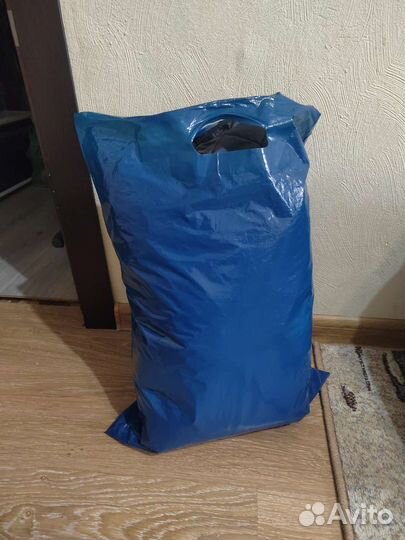 Отдам женские вещи