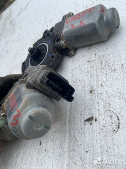 Моторчик стеклоподъемников Kia Sportage 3