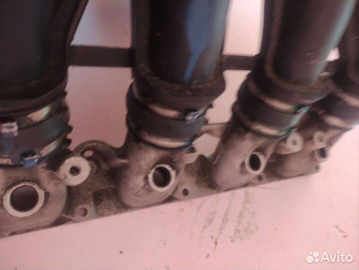 Выпускной коллектор Фольксваген