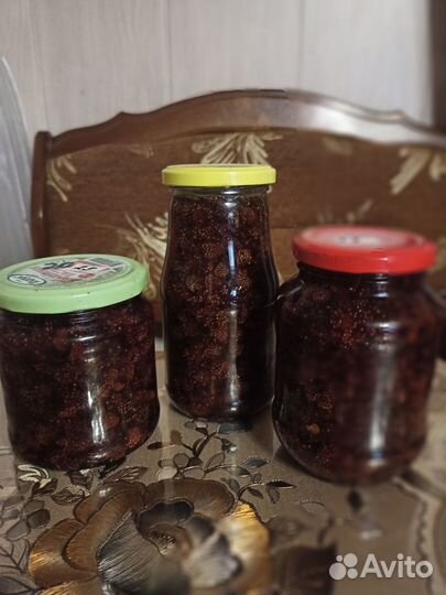 Земляничное варенье, малиновое варенье