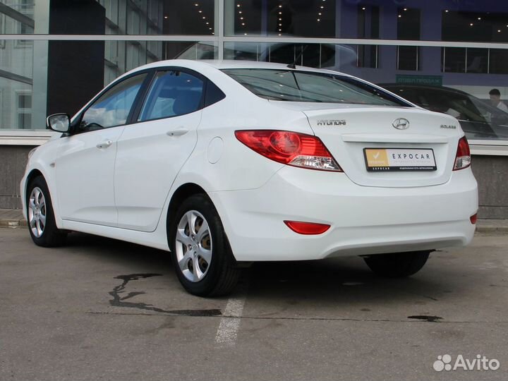 Hyundai Solaris 1.6 AT, 2013, 101 200 км