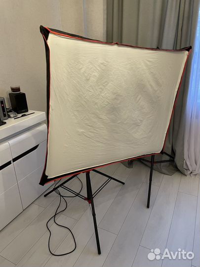 Студийная вспышка Falcon eyes de 300BW