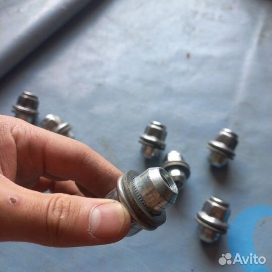 Гайка колесная Infiniti Ex35 I (S50) VQ35 2008