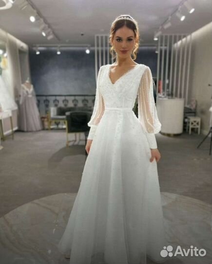 Свадебное платье